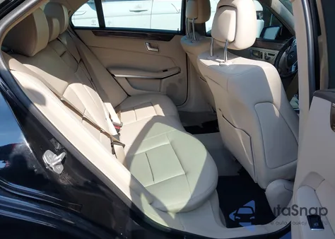 2014 Mercedes-Benz E 350 4Matic из США, поврежденный, VIN WDDHF8JB5EB038910